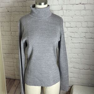 NWT STYLE & CO LONG SLEEVE SWEAT SHIRT